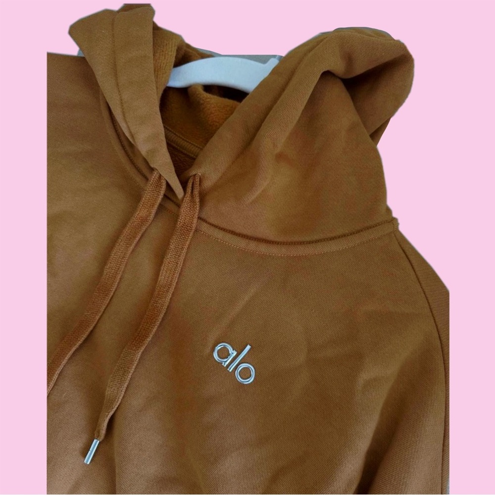 Alo hoodie